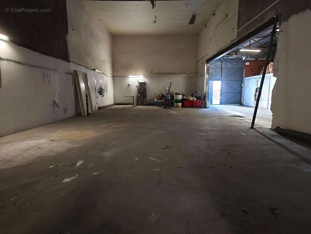 Photo 5 - Commerce à VALENCIENNES