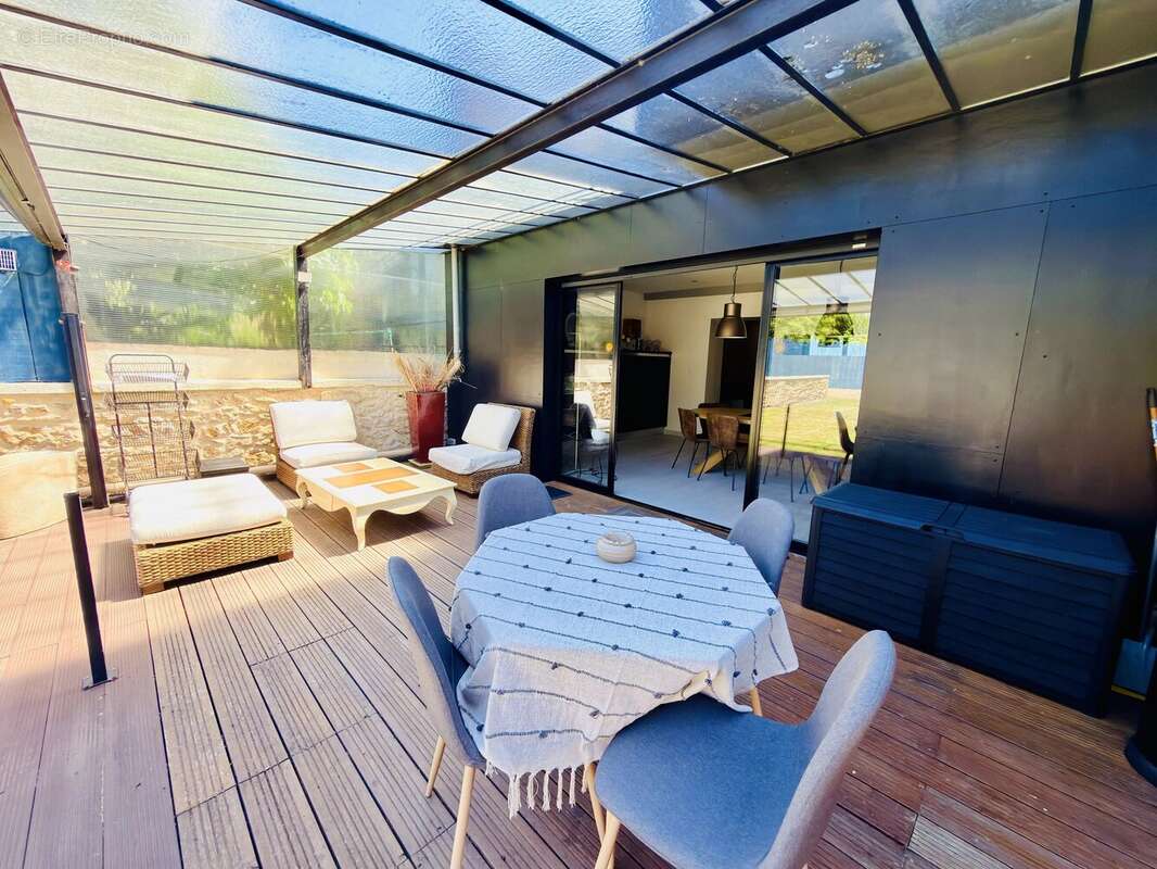 NOUVEAUTE - Maison de ville tout confort - photo 2
