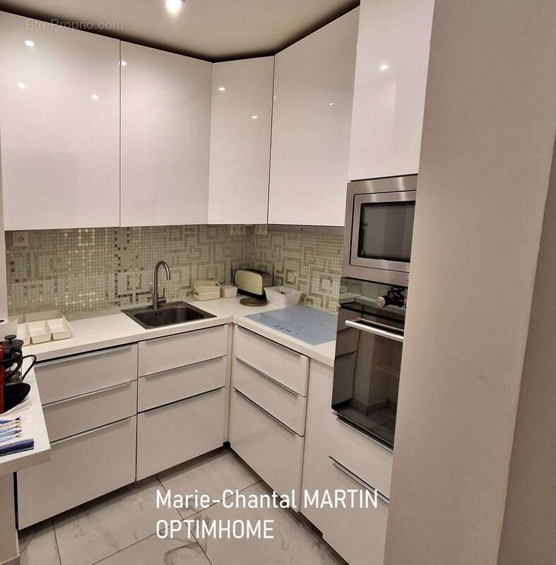 Appartement à MARSEILLE-8E