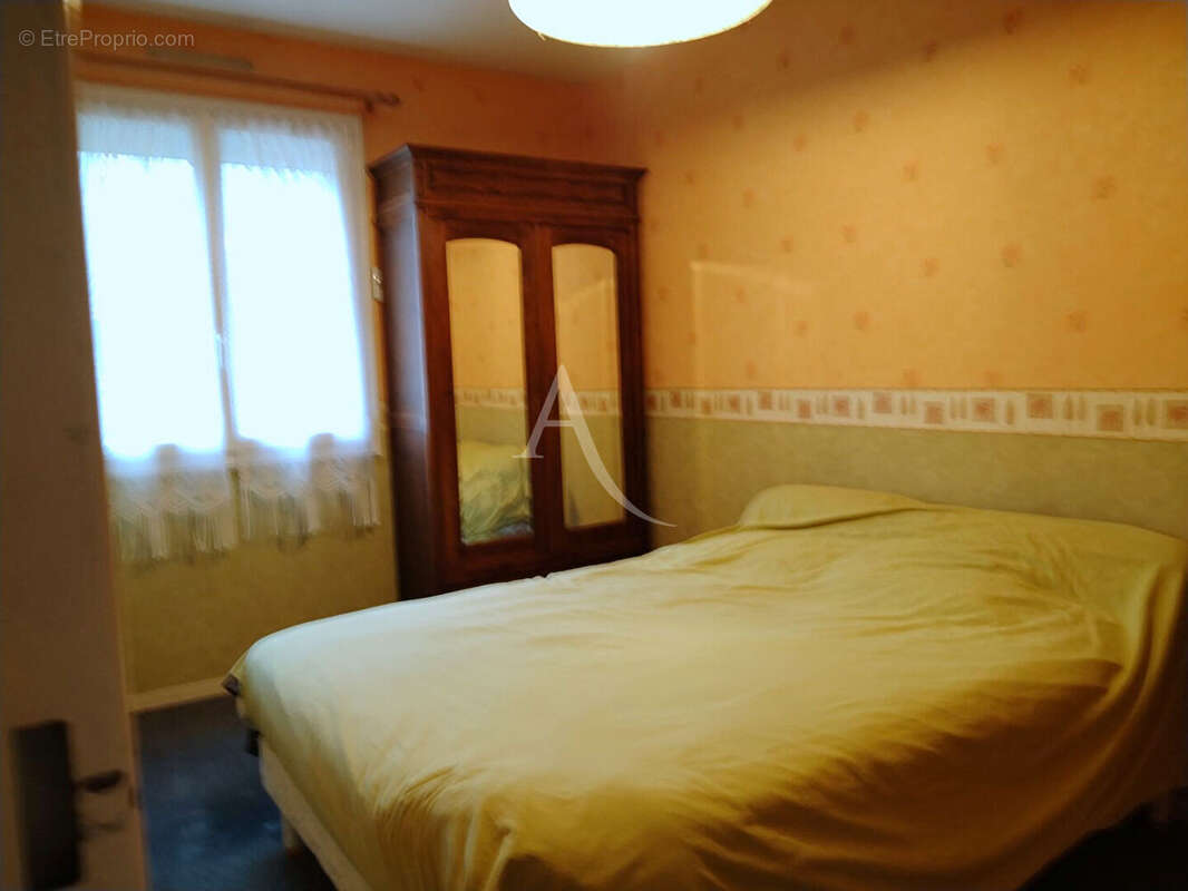 Maison à GERMIGNY-L'EVEQUE