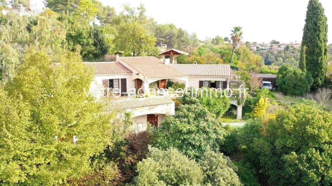 Maison à LA GAUDE