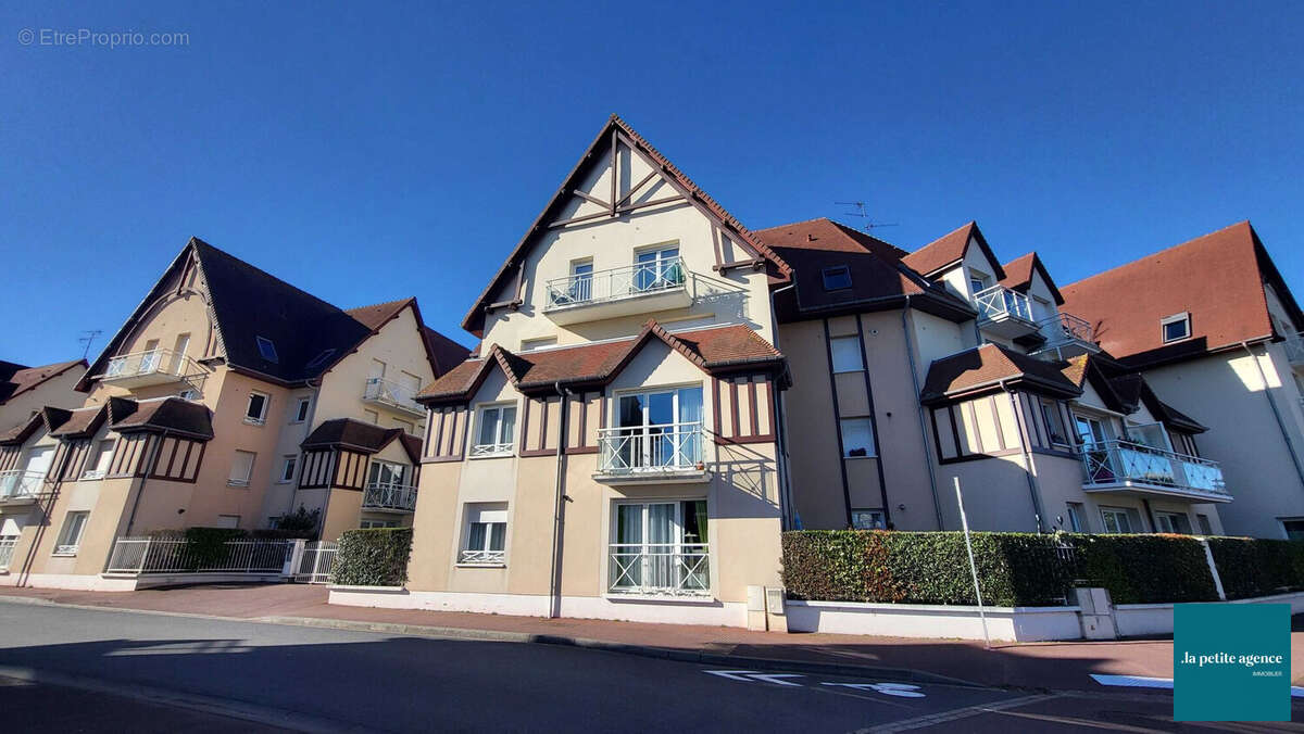Appartement à MERVILLE-FRANCEVILLE-PLAGE