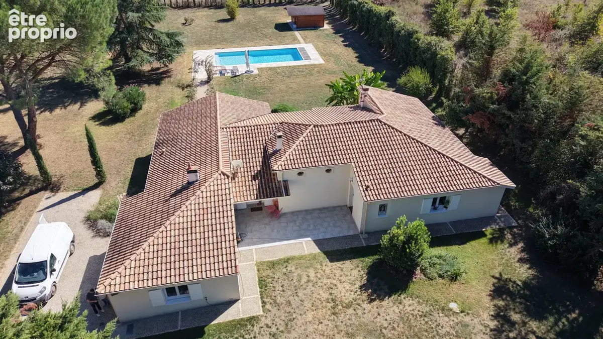 Maison de plain-pied avec piscine - photo 17