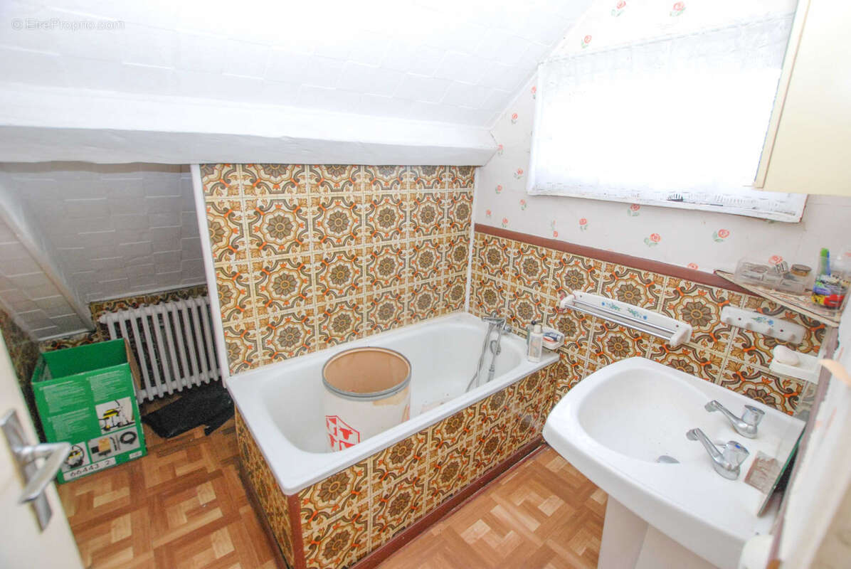 Maison à VIEUX-RENG