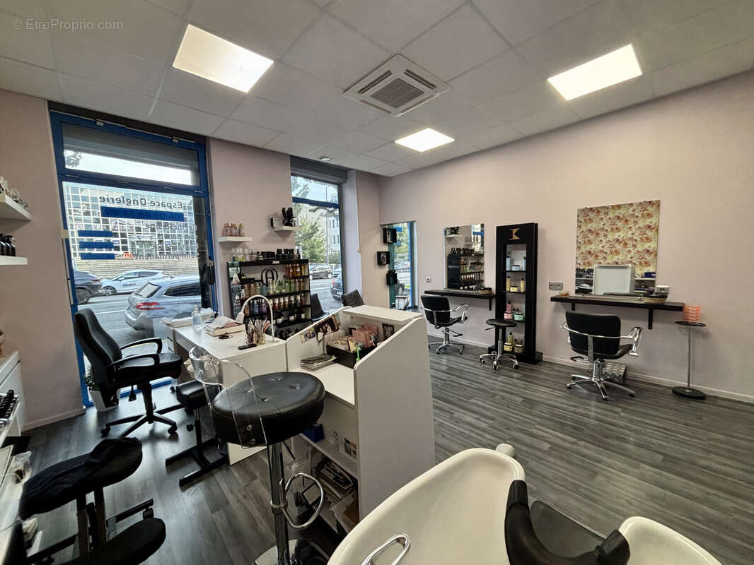 Commerce à SAINT-ETIENNE