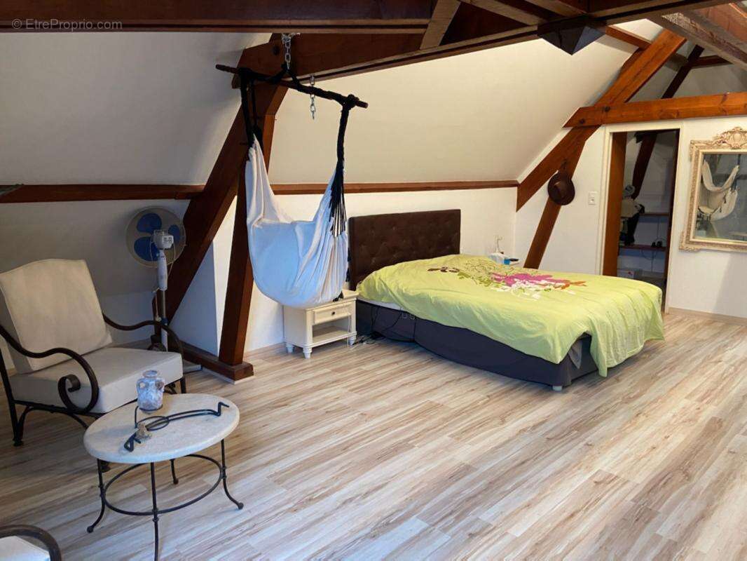 Lucon coeur de ville agreable maison art deco 5 chambres avec piscine et annexes sur 1296m² clos - photo 17