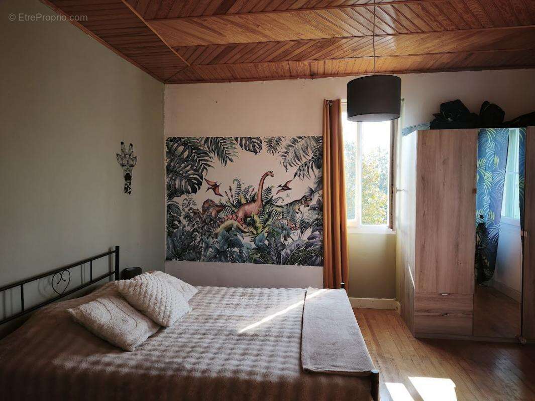 Maison à MIRAMONT-DE-QUERCY