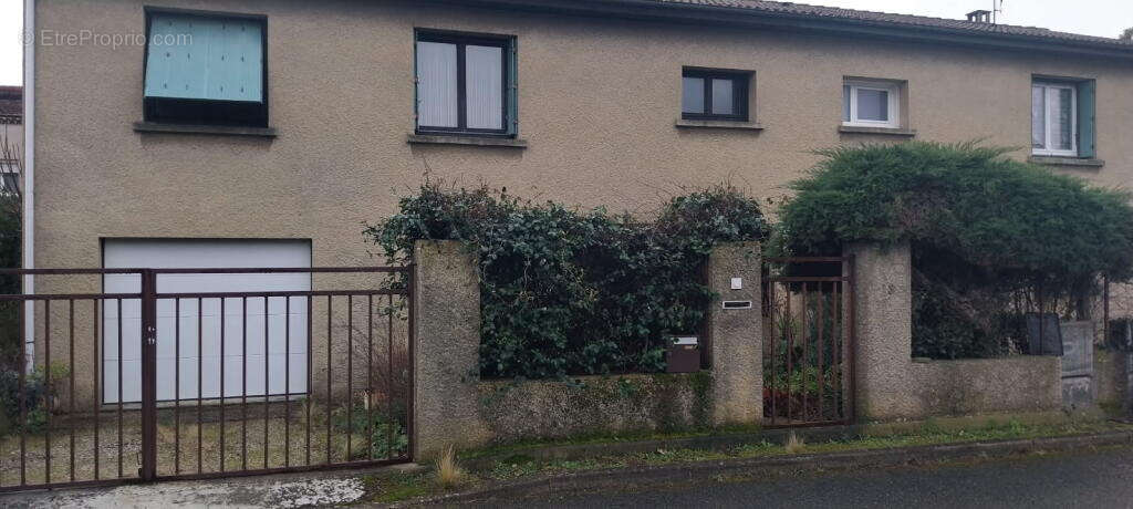 Maison à SAINT-PERAY