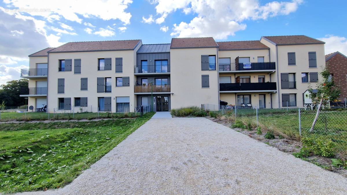 Appartement à MARLY-LA-VILLE