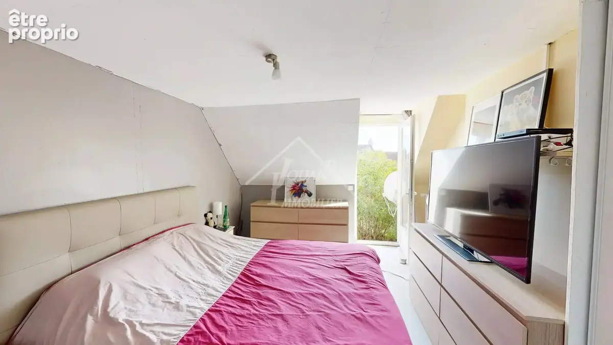 Maison familiale 5 chambres au calme – Saint-Léopardin-d'Augy - photo 8
