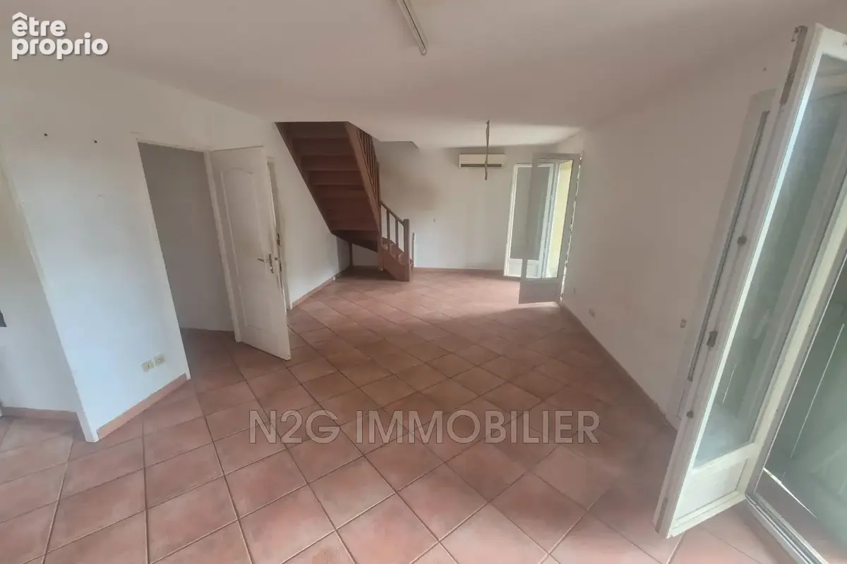 Maison 5 pièces 87 m² à vendre à Montauroux (83440) - photo 9
