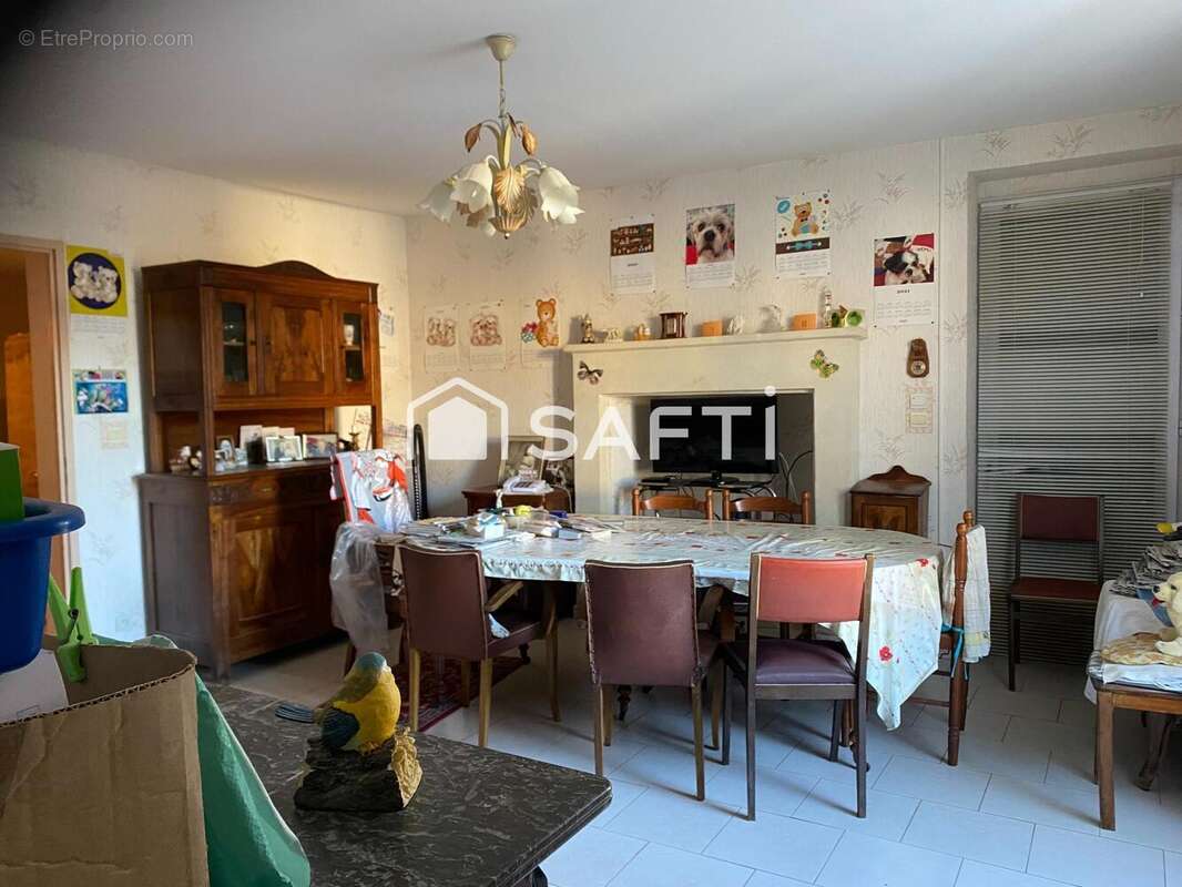 Maison 73 m² à Saint-Cyr  - photo 4