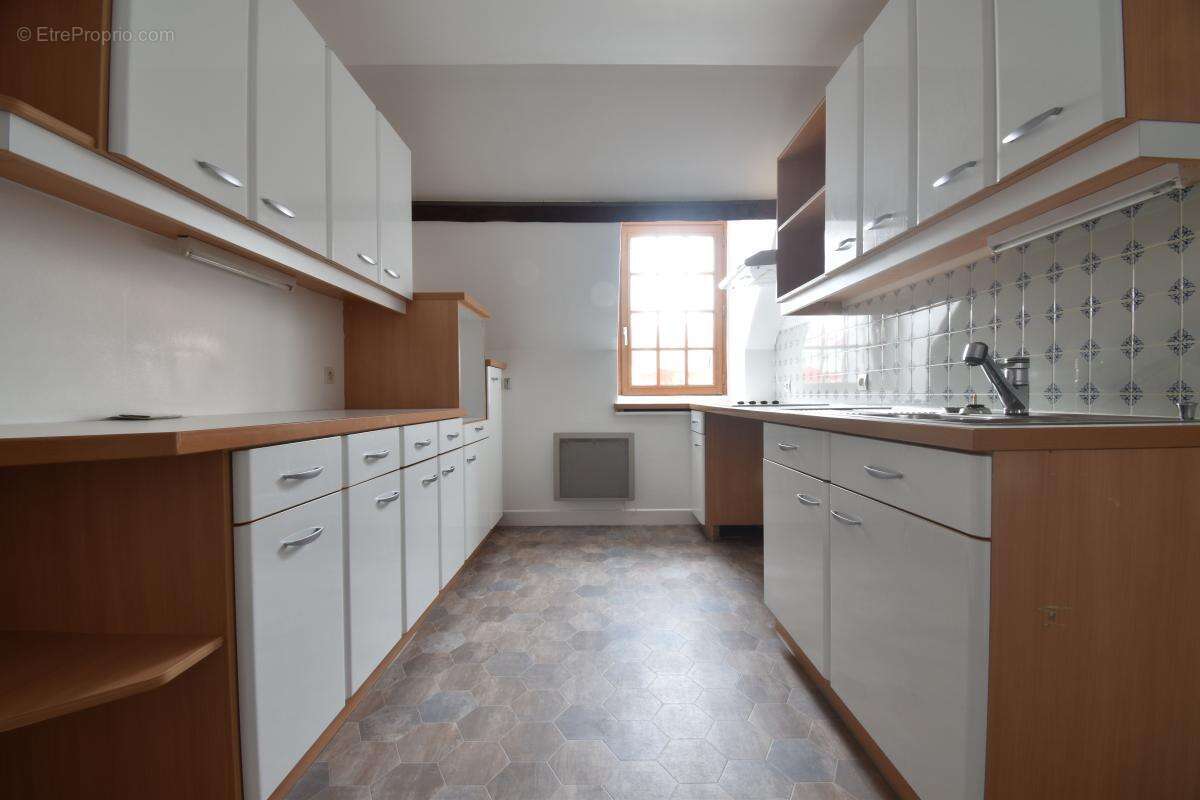 Appartement à COSNE-COURS-SUR-LOIRE