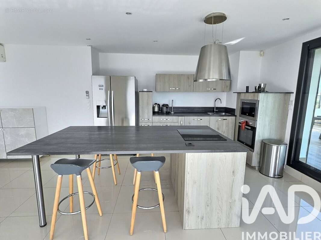 Photo 8 - Appartement à MARSEILLE-12E