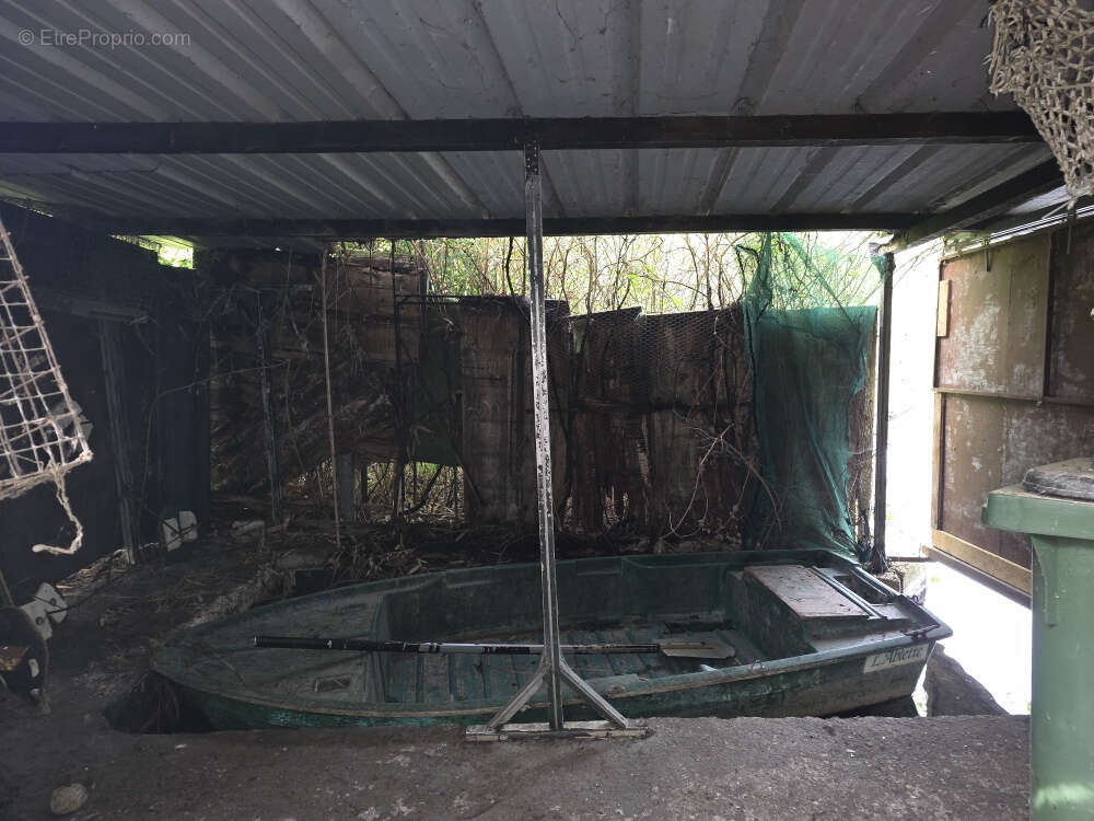 Terrain à CONDE-FOLIE