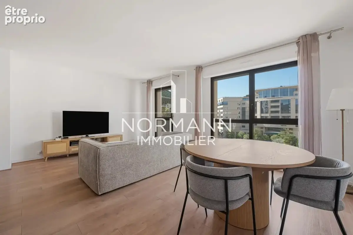 Exclusivite- place pompidou-74m2- balcon - 2 chambres-cave - photo 2