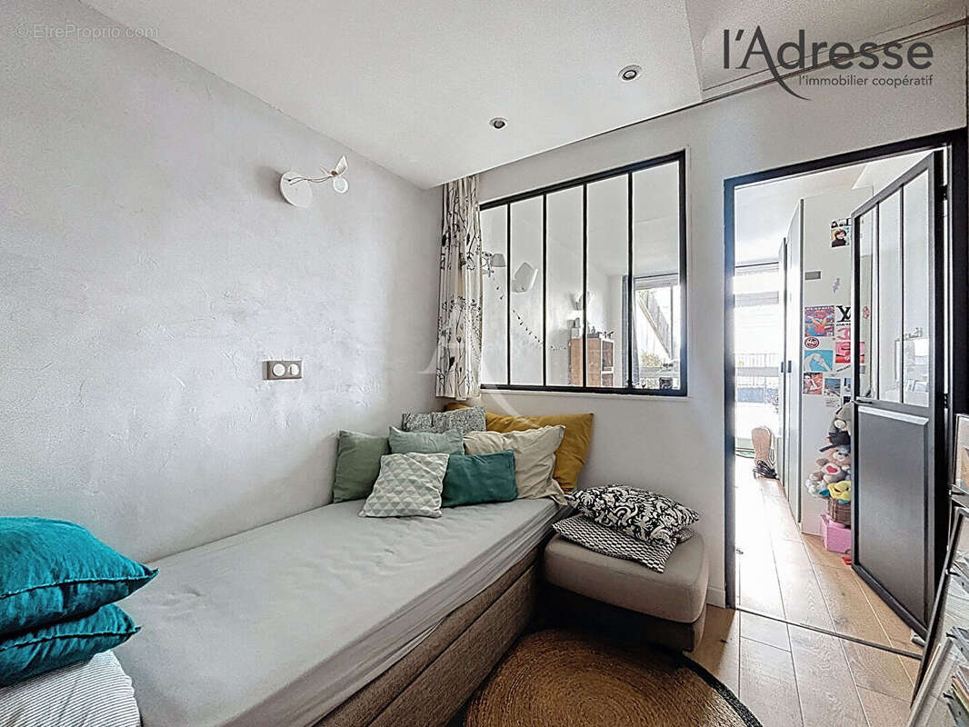 Appartement à SURESNES