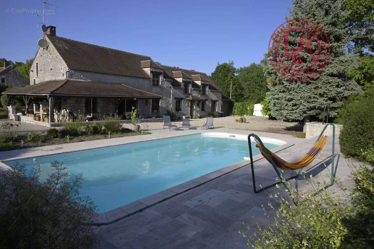 Maison à SCEAUX-DU-GATINAIS