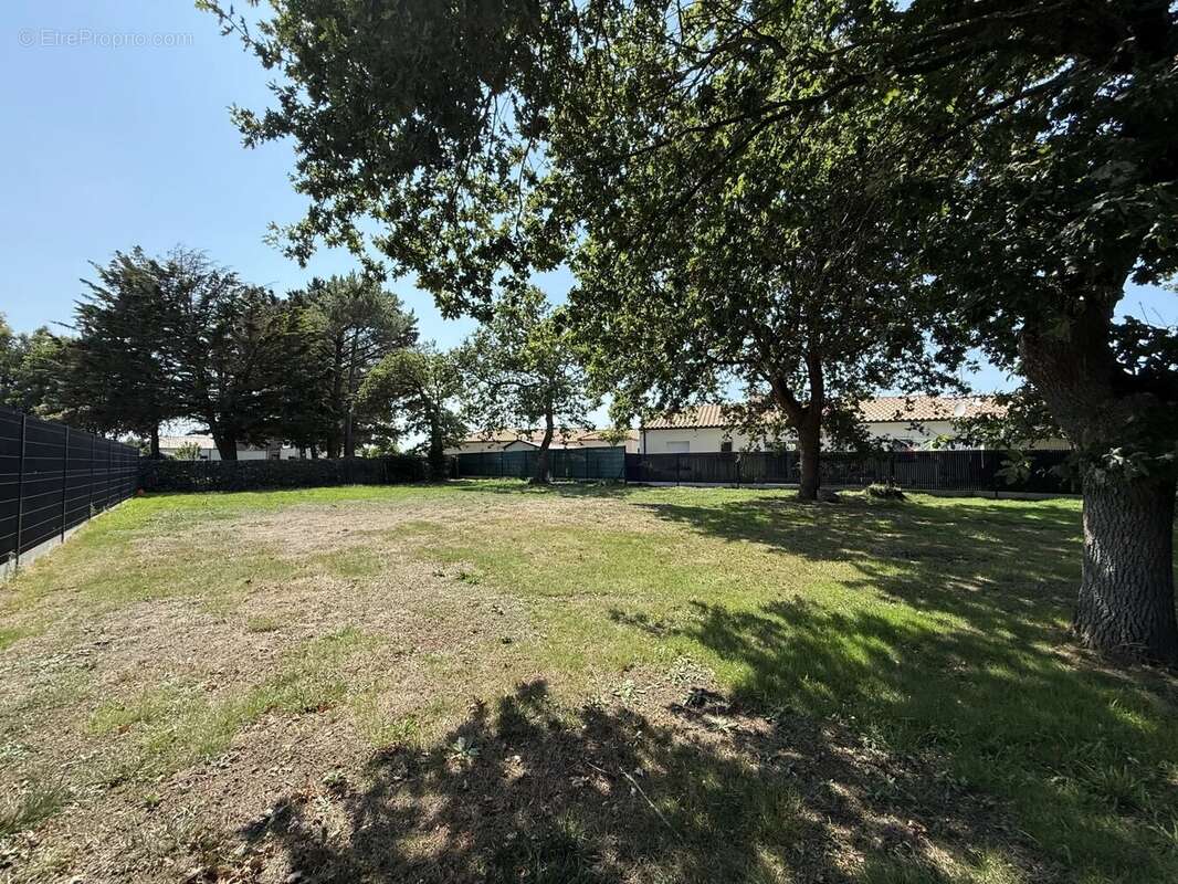 Terrain à SAINT-BREVIN-LES-PINS