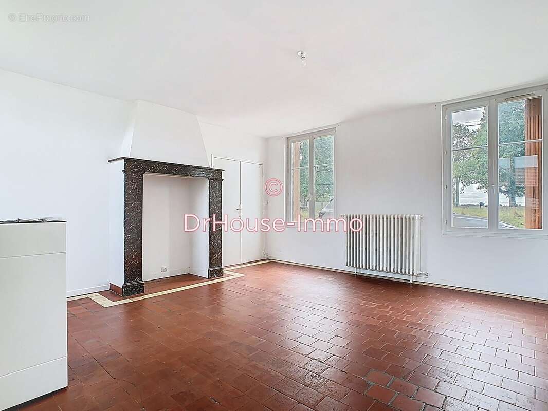 Maison à LE FRESTOY-VAUX