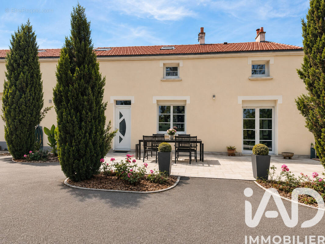 Photo 1 - Maison à CHEMERE