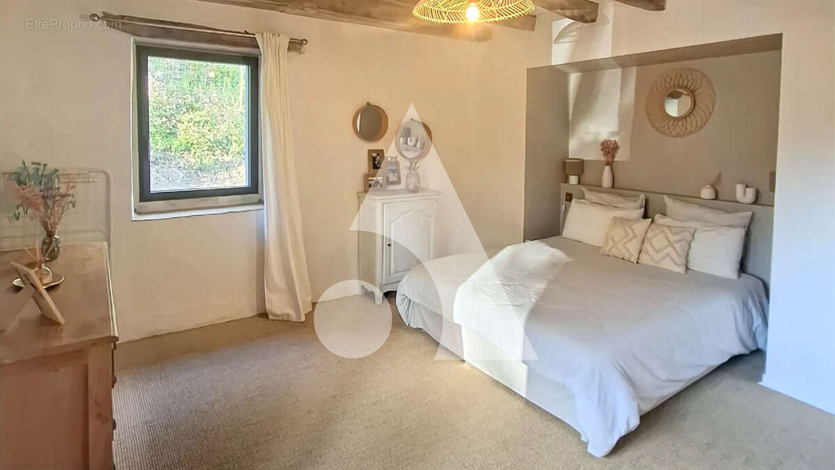 Maison à SAINT-MARTIN-DE-SEIGNANX