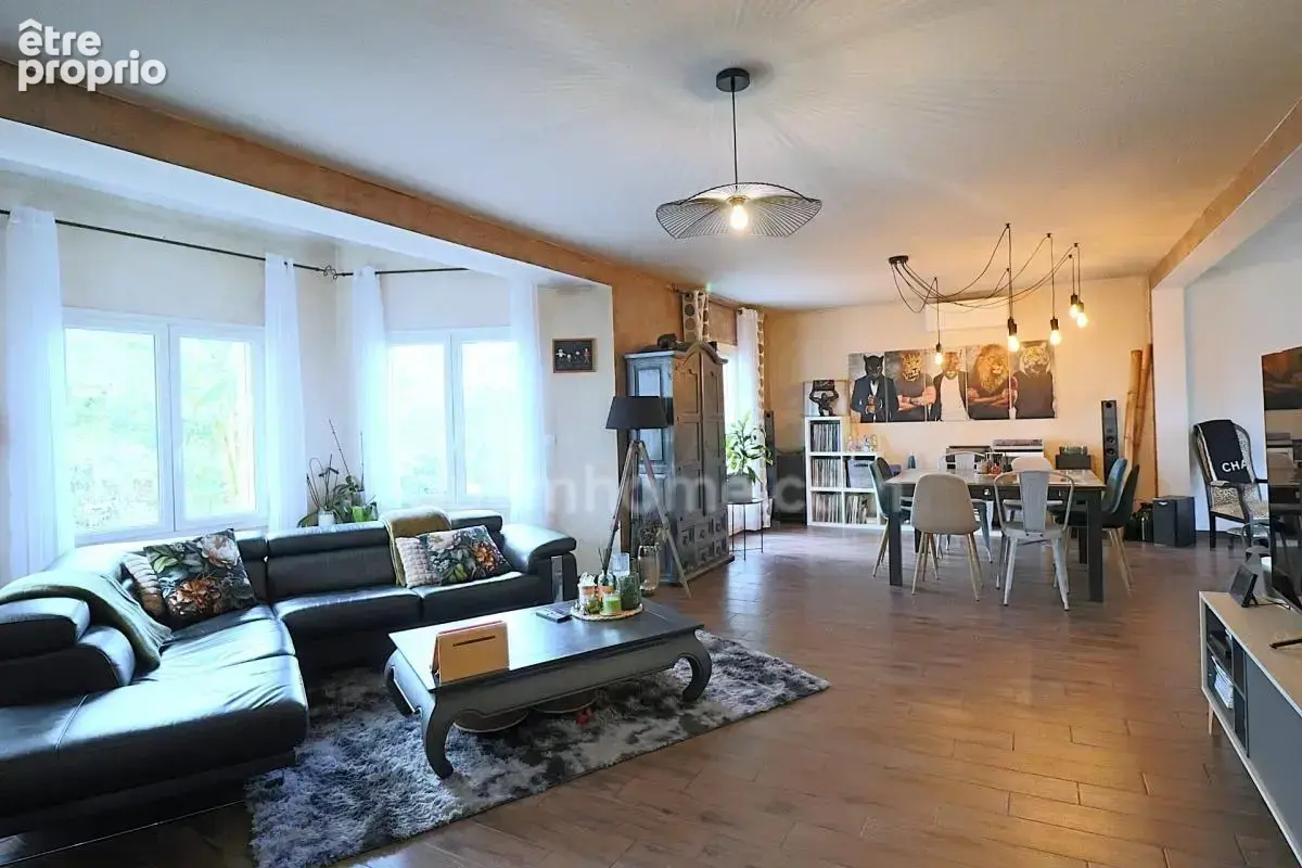 Moussy-le-Neuf (77230) – Maison 190m² avec jardin, piscine et garage - photo 2