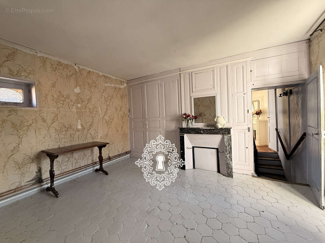 Maison à DONNEMARIE-DONTILLY