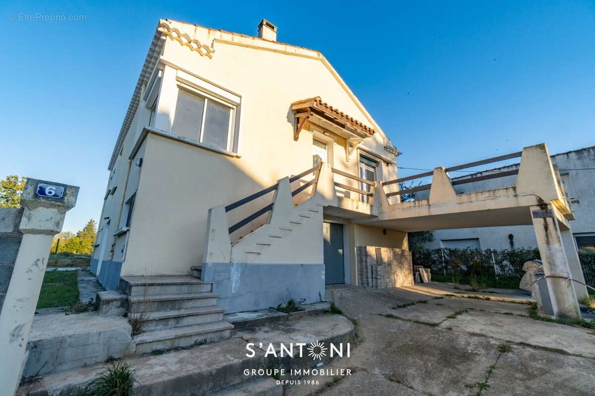 Maison à CORNEILHAN