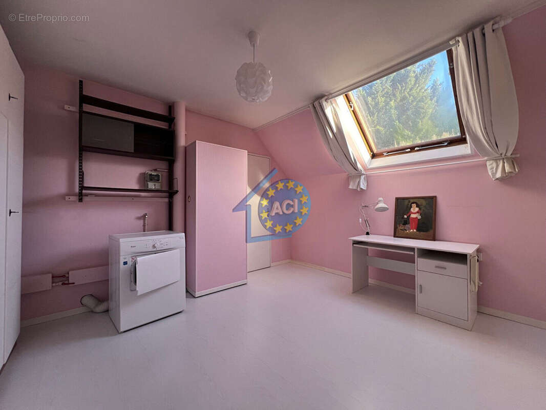 Maison à MANTES-LA-VILLE