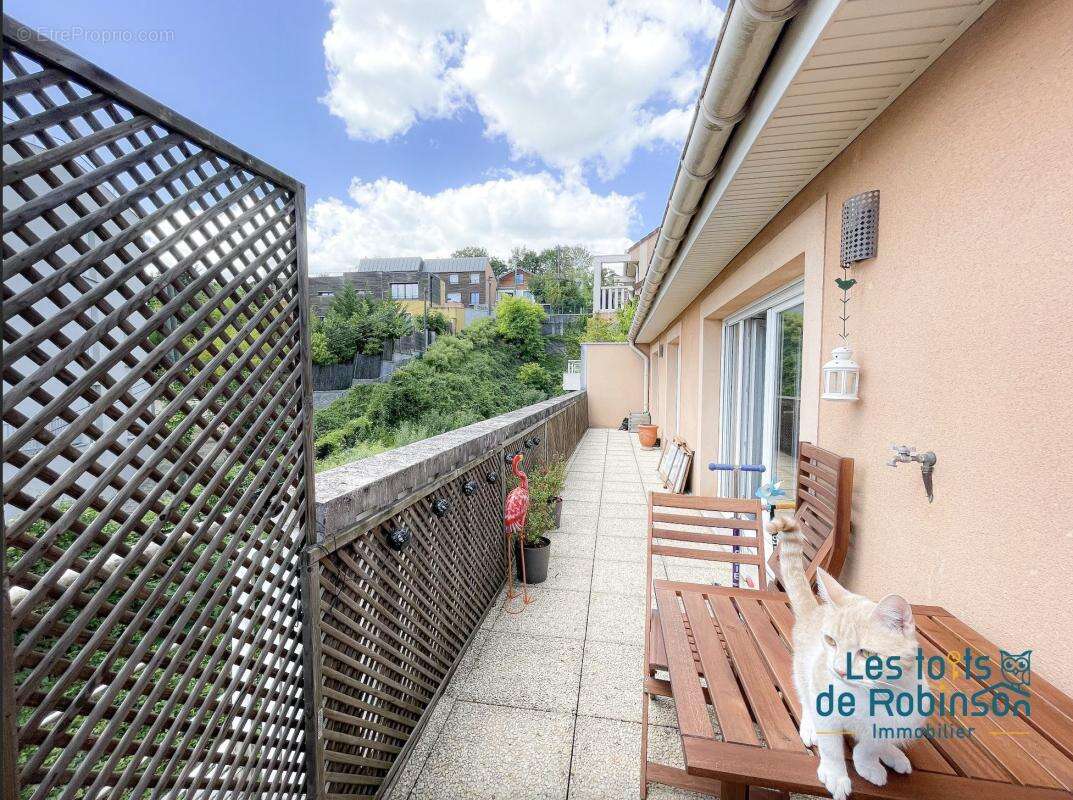 Appartement à CHAVILLE