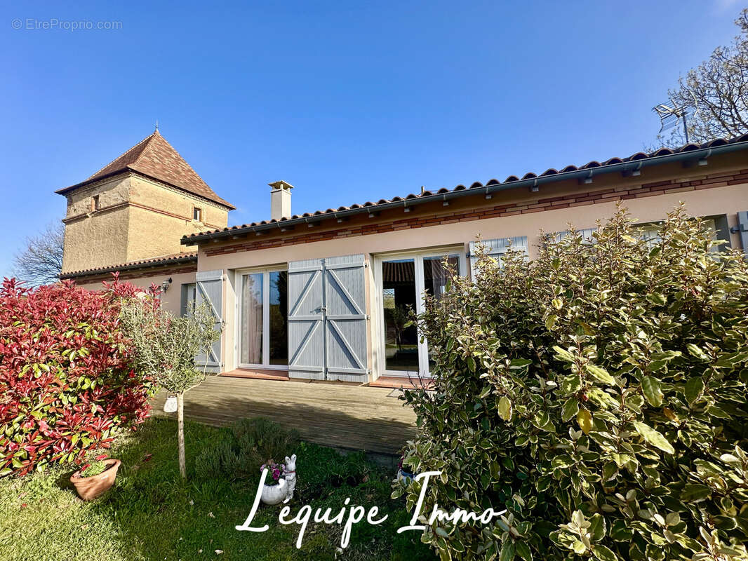 Maison à SAINT-LYS