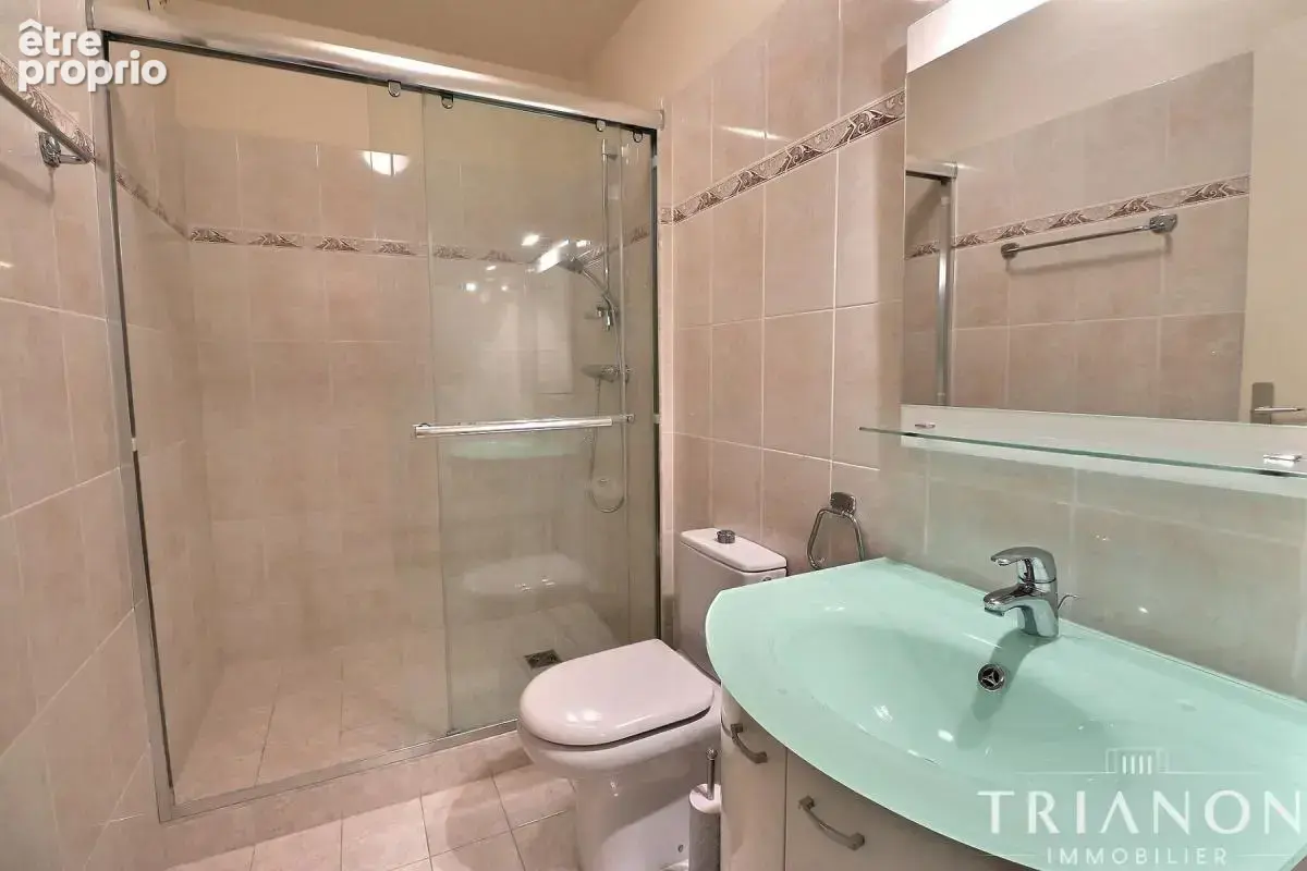 T4/5 traversant Est-Ouest, balcon 20 m² avec vues sur Paris - photo 15