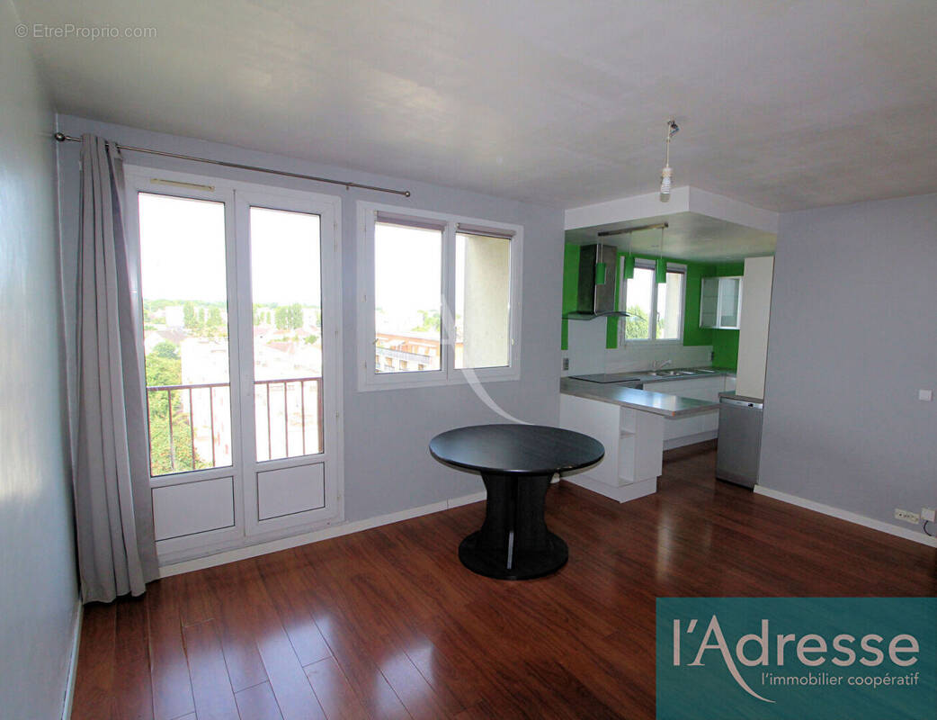 Appartement à MORSANG-SUR-ORGE