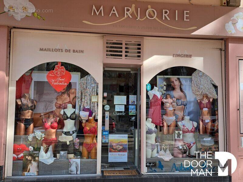 Commerce à HYERES