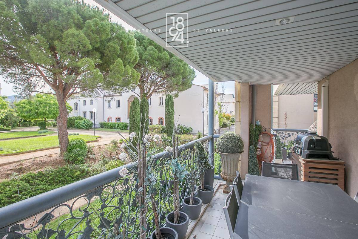 Appartement à MARSEILLE-8E