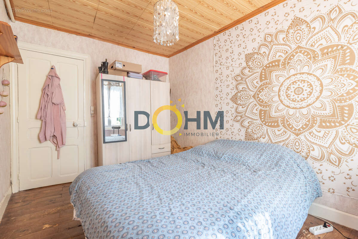 Maison à MASSIAC