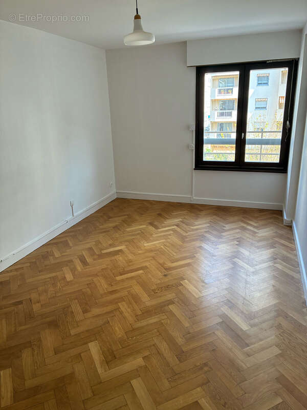 Appartement à LYON-6E