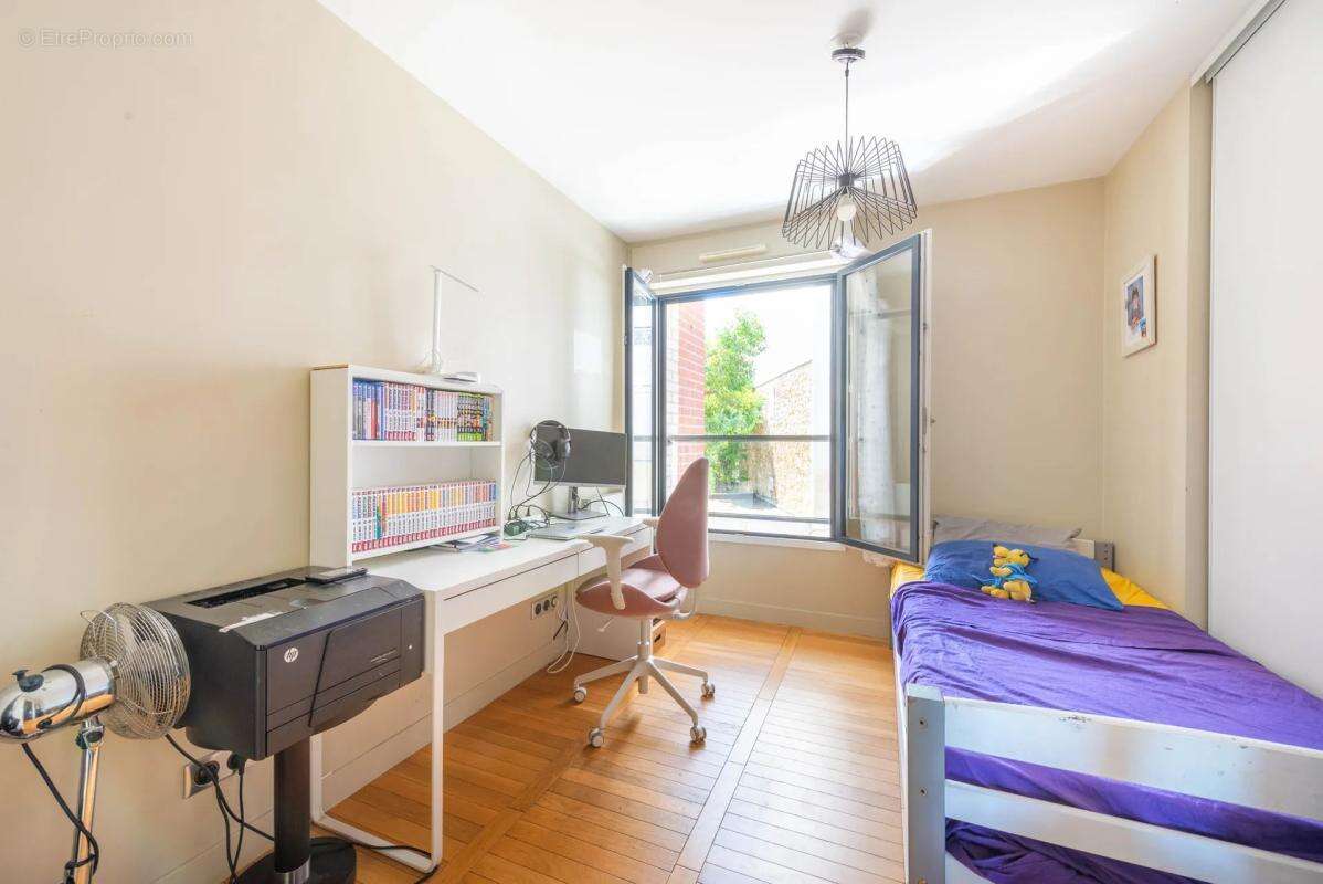 Appartement à ASNIERES-SUR-SEINE