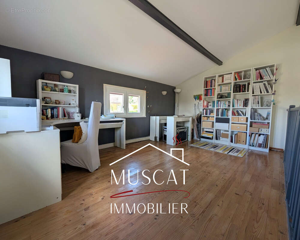 Maison à SAINT-QUENTIN-FALLAVIER