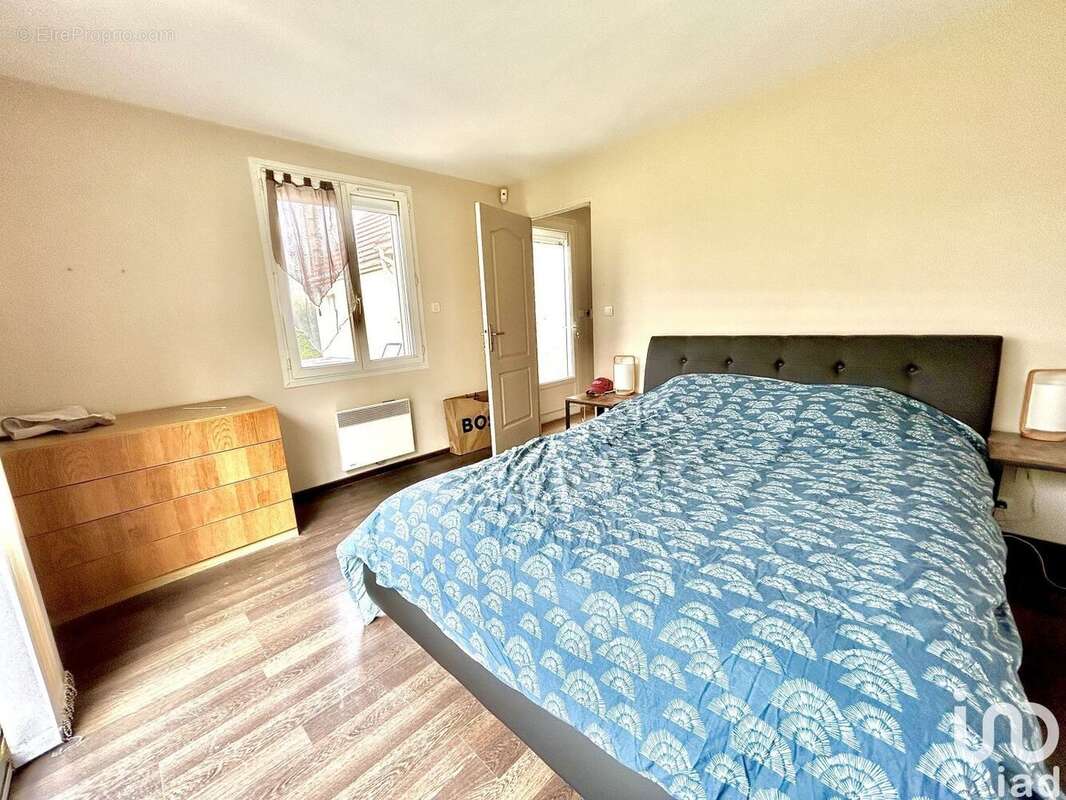 Photo 9 - Maison à THORIGNY-SUR-OREUSE