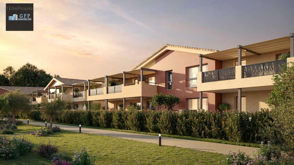 Appartement à BORMES-LES-MIMOSAS