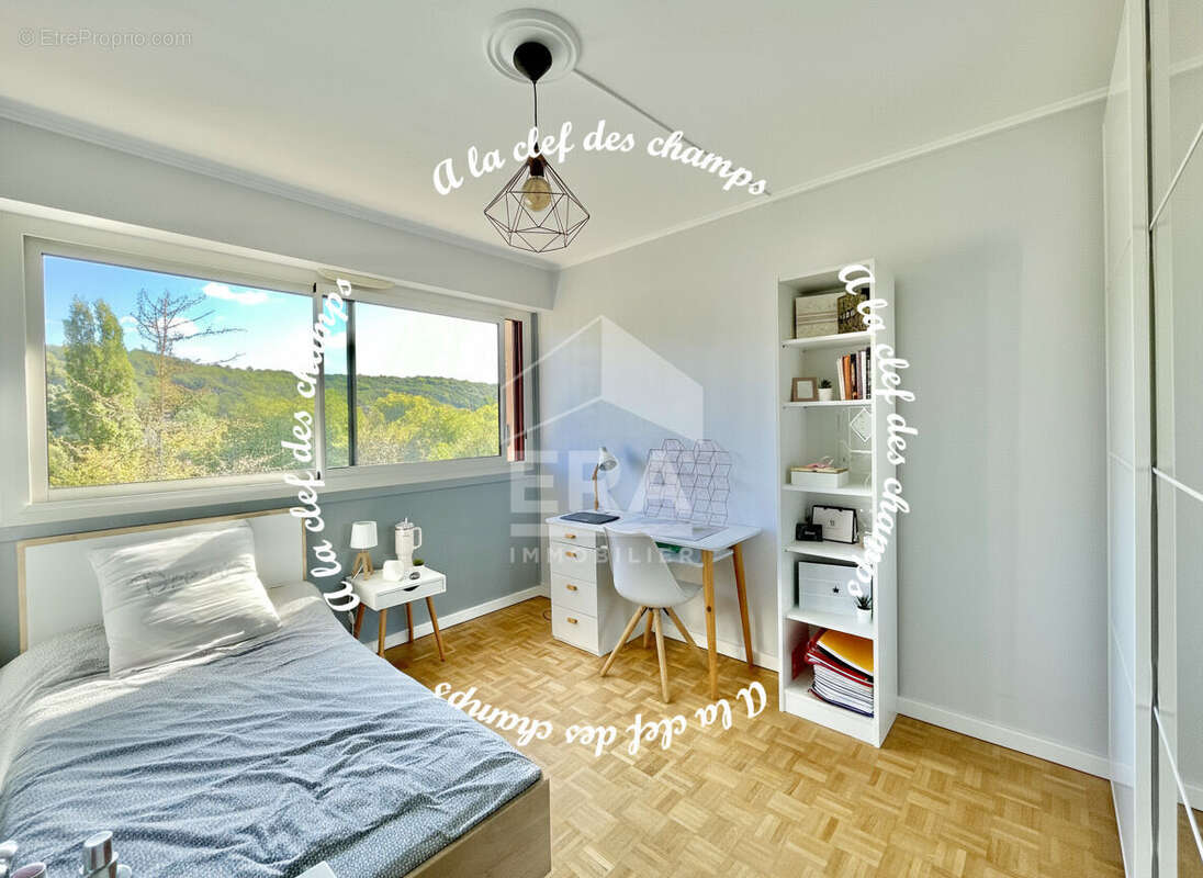 Appartement à GIF-SUR-YVETTE