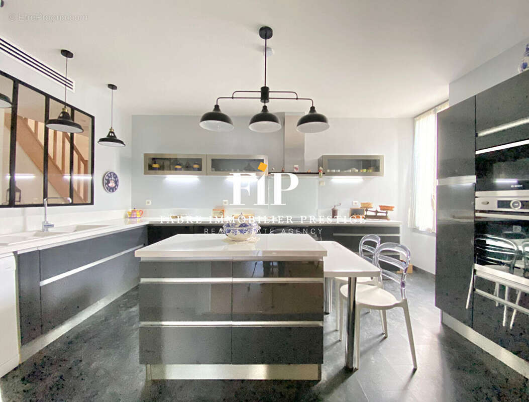 Maison à AIX-EN-PROVENCE