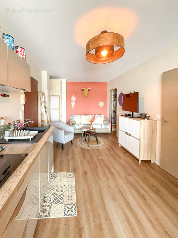 Appartement à MAUGUIO