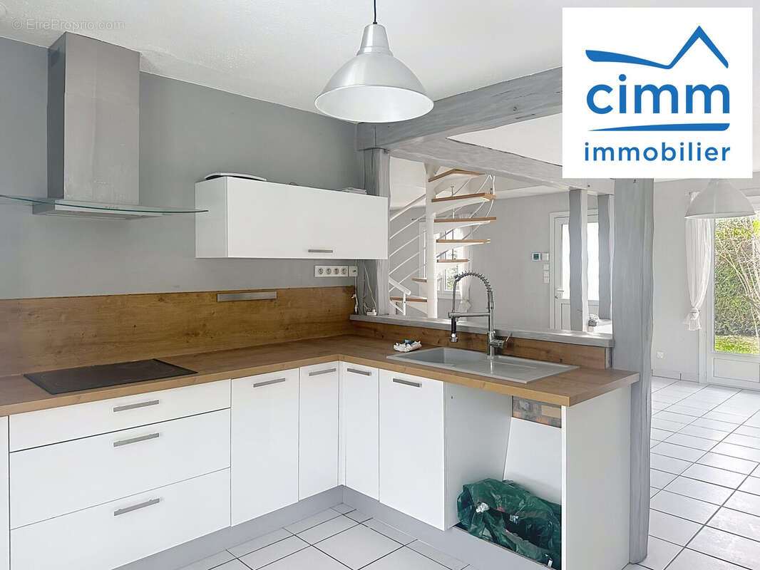 Maison à VILLEMANDEUR