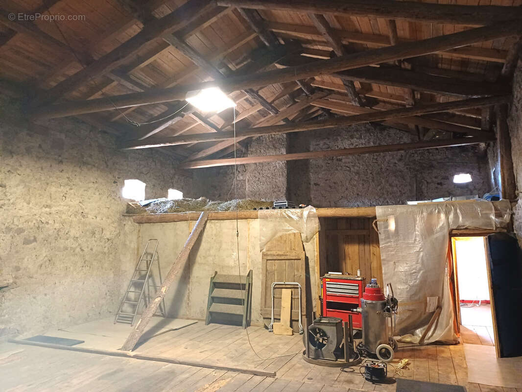 Maison à CHOMELIX