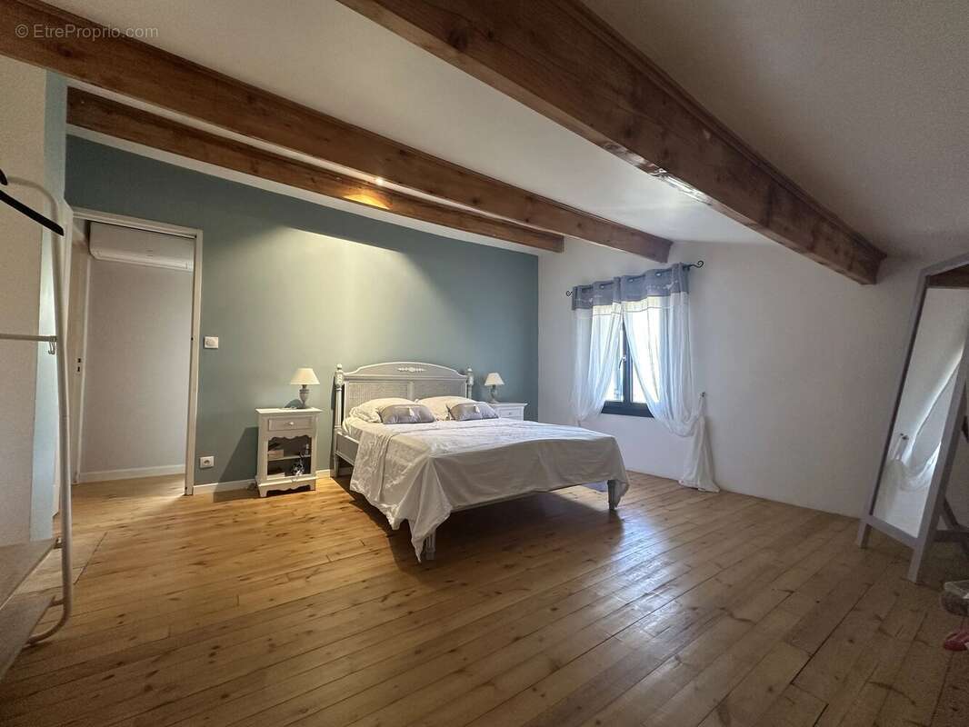 Maison à EYMET