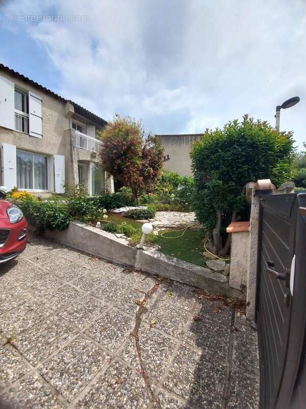 Maison à MARSEILLE-9E