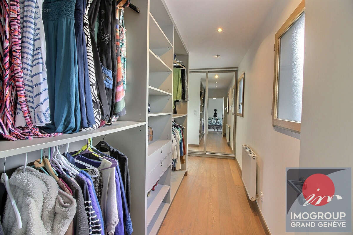 Maison à DIVONNE-LES-BAINS